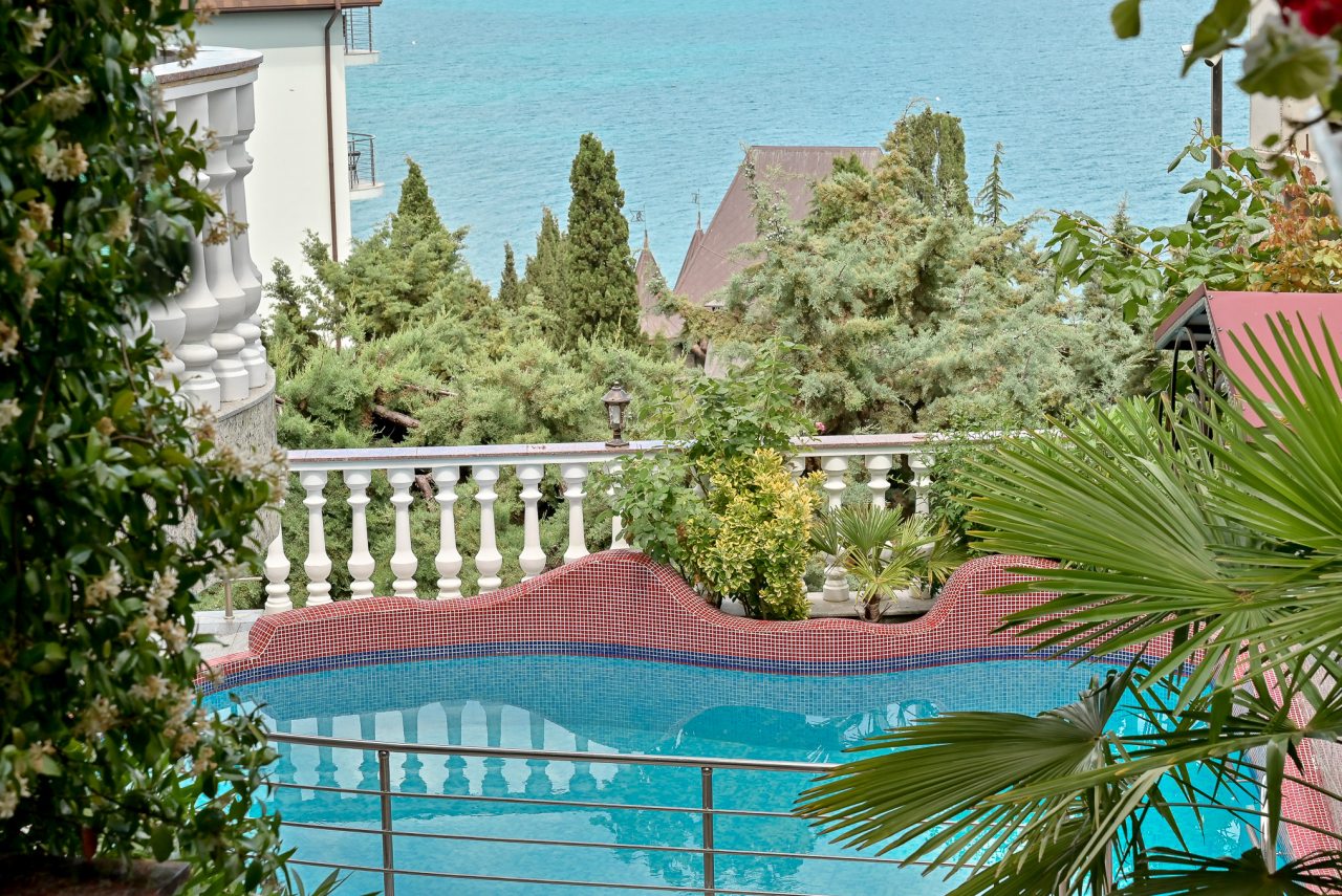 Гостевой дом Усадьба Сад, Алушта