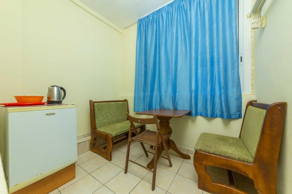 Двухместный (Двухместный номер с 1 кроватью или 2 отдельными кроватями) отеля Южанка, Анапа