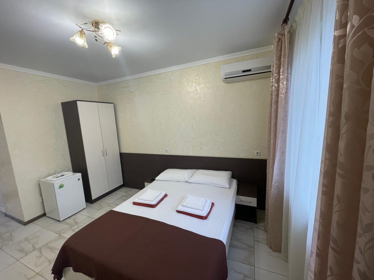 Двухместный (Стандартный номер с односпальной двухспальной кроватью), Гостевой дом Мускат