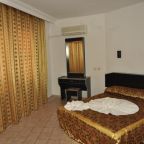 Двухместный (Двухместный номер с 1 кроватью), Gold Twins Suit Hotel