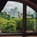 Люкс (Люкс Мансарда), Гостевой дом БAUHTИ