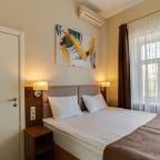 Трехместный (Улучшенный трехместный номер), Отель Forton