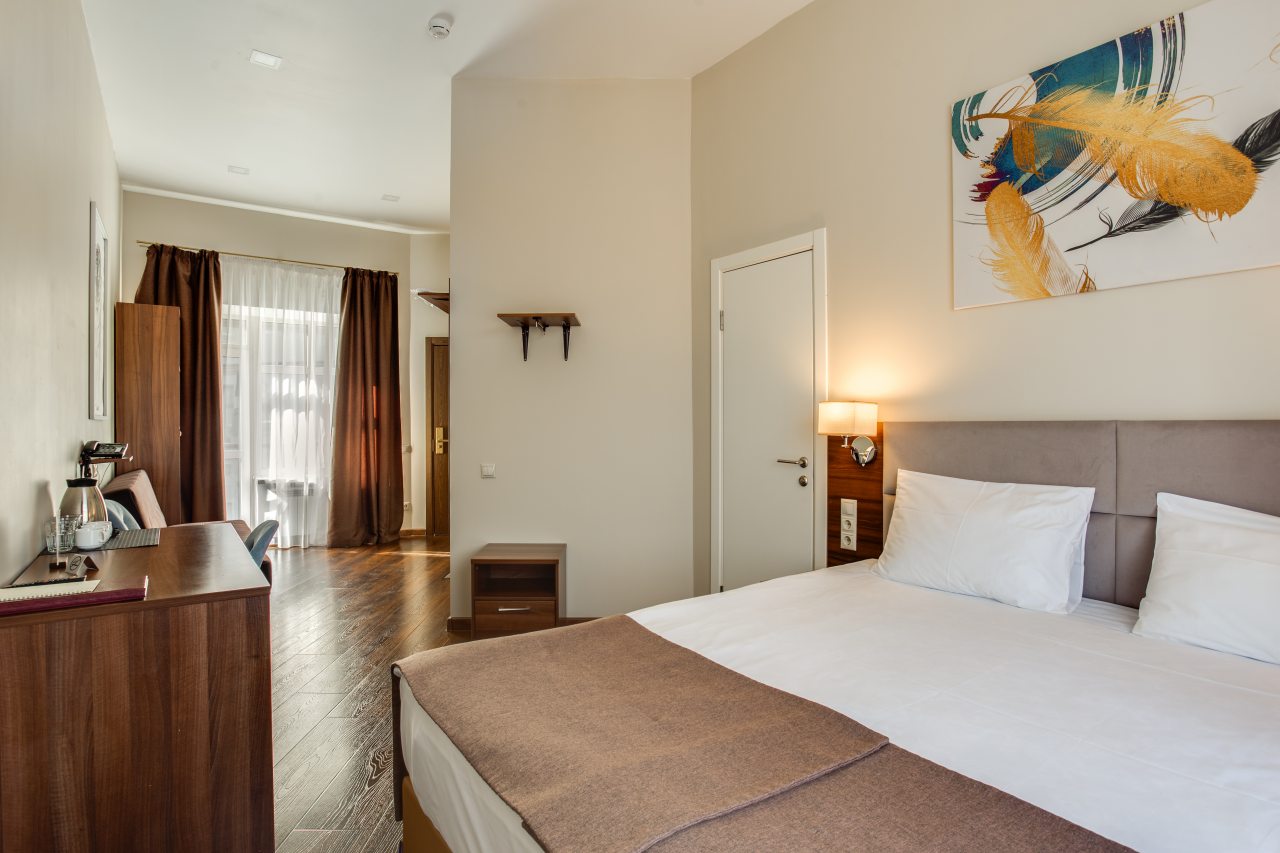 Трехместный (Улучшенный трехместный номер), Отель Forton