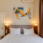 Трехместный (Улучшенный трехместный номер), Отель Forton