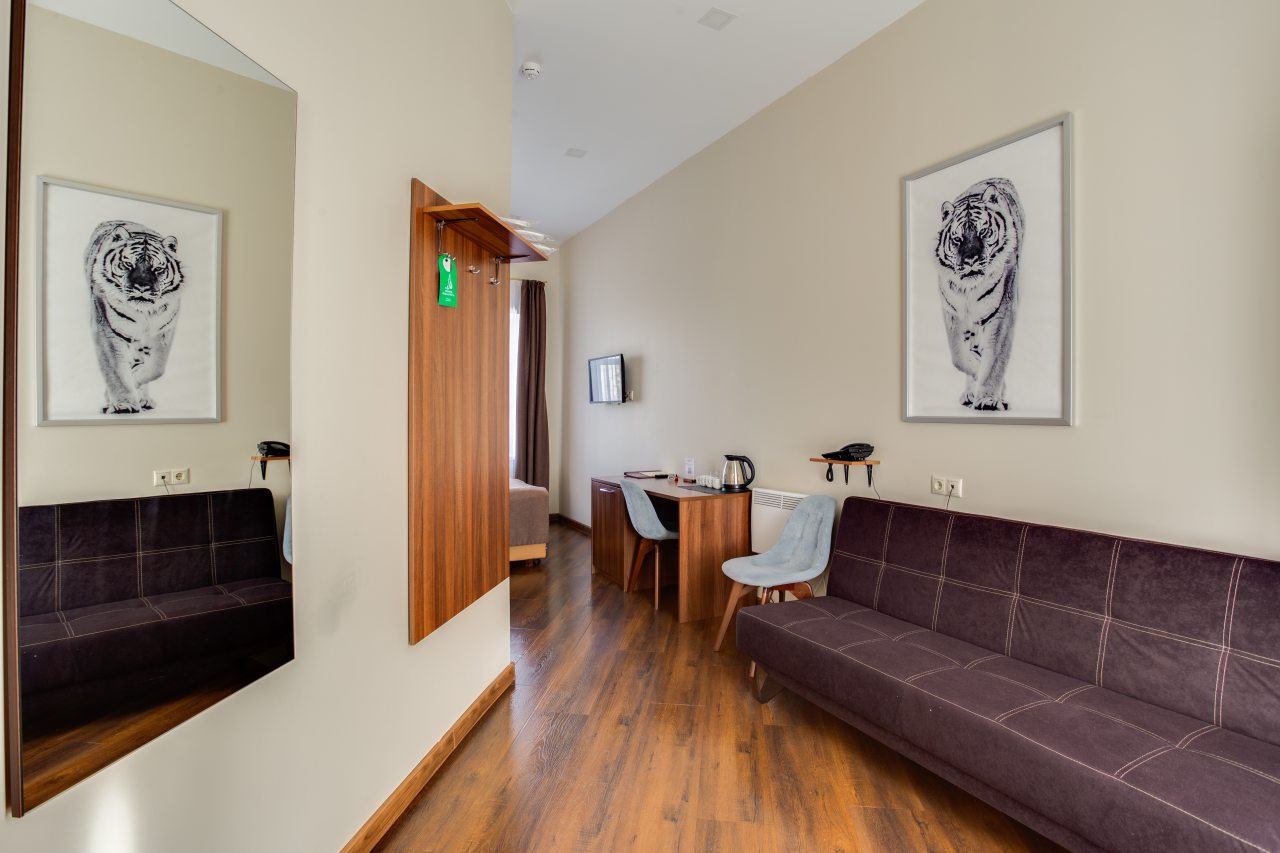 Трехместный (Улучшенный трехместный номер), Отель Forton