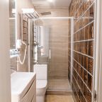 De Luxe, Отель Forton