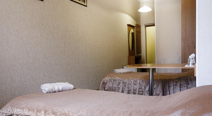 Двухместный (Стандарт с раздельными кроватями, Большой) гостиницы Прага, Симферополь