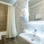 Одноместный (Стандарт мансардный с 2 отдельными кроватями), Отель Южный Дворик