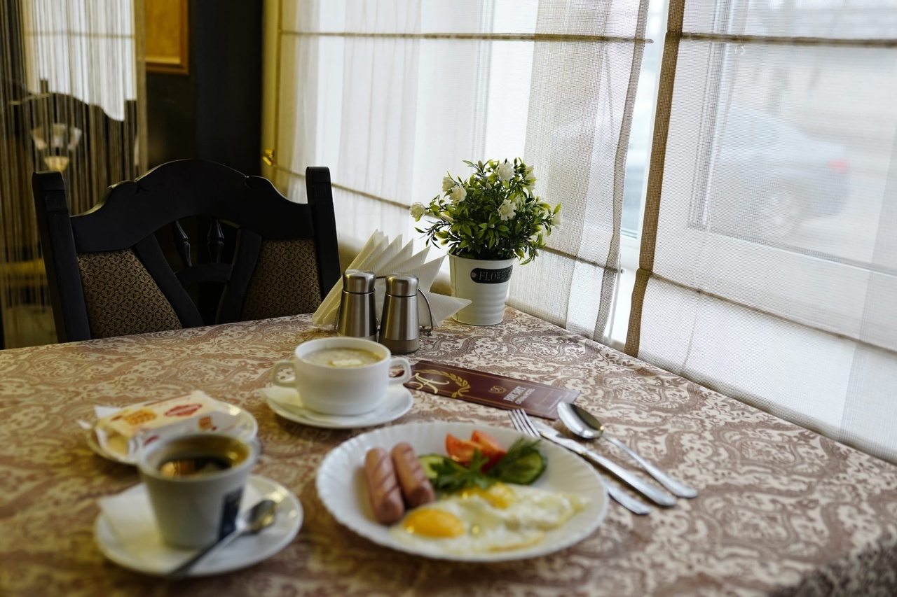 Континентальный завтрак, Отель Амакс Визит