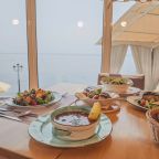 Европейская кухня, Гостиница Левант