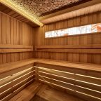 Сауна работает в период с 01.10 по 12.05, Гостиница Левант