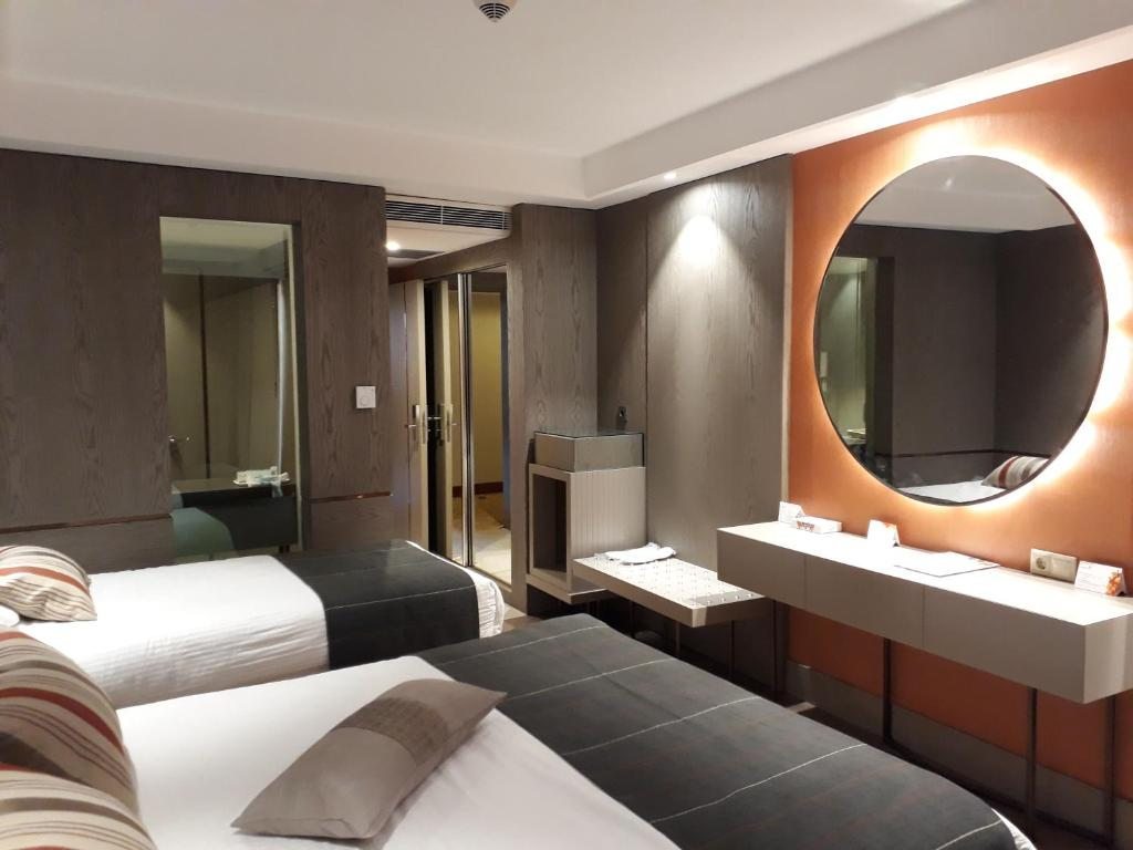 Двухместный (Двухместный номер с 1 кроватью или 2 отдельными кроватями и боковым видом на море) отеля De Luxe Arycanda, Окурджалар