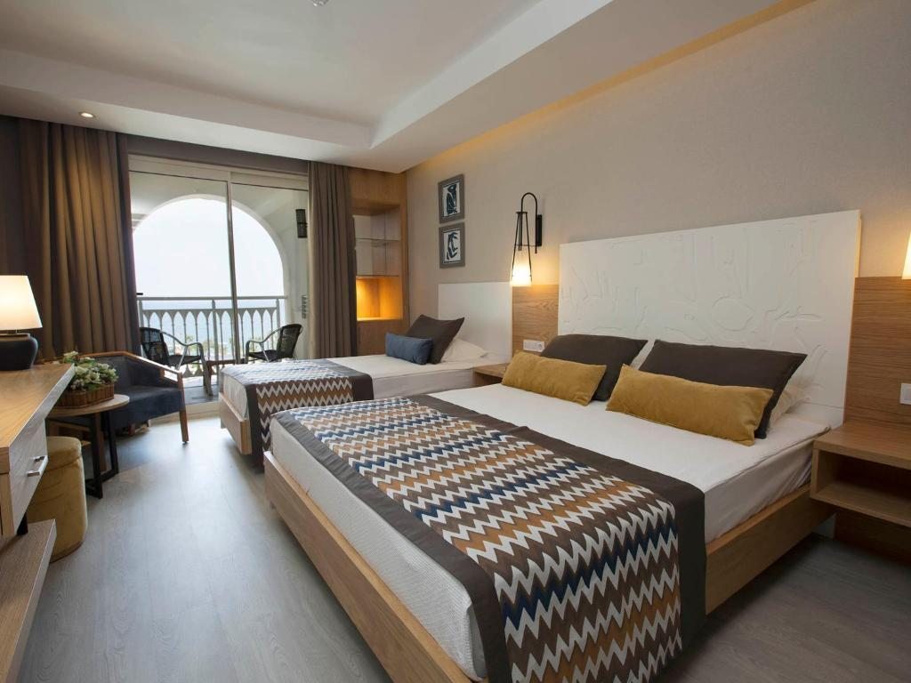 Двухместный (Стандартный двухместный номер с 1 кроватью и видом на море) курортного отеля Sidera Club, Окурджалар
