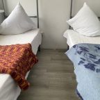 Шестнадцатиместный (Женский), Хостел LuxCamp