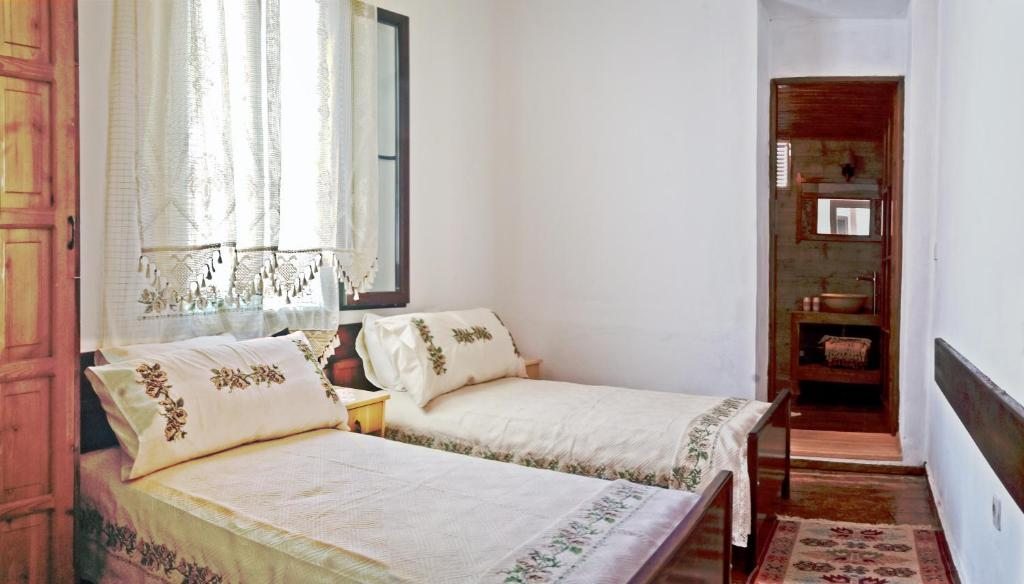 Двухместный (Двухместный номер с 2 отдельными кроватями) семейного отеля Saklı Konak, Карабурун (Эгейский регион)