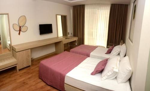 Двухместный (Двухместный номер эконом-класса с 1 кроватью или 2 отдельными кроватями) отеля Sentido Orka Lotus Beach, Ичмелер