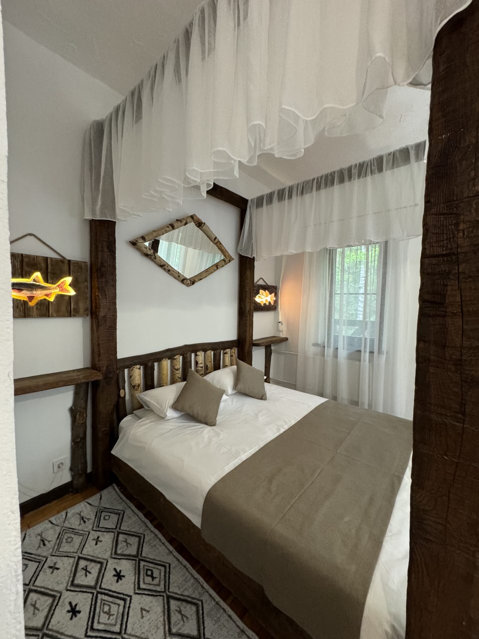 Полулюкс, База отдыха Рыбинка