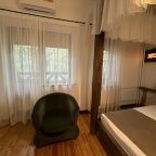 Семейный, База отдыха Рыбинка