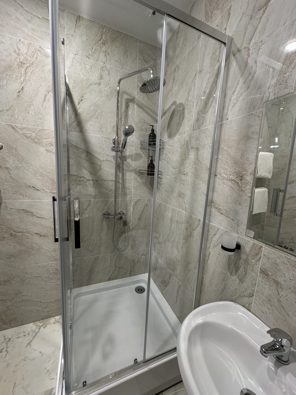 Трехместный (Семейный в мансарде), База отдыха Рыбинка