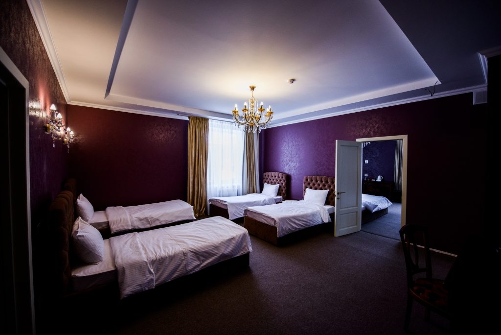 Восьмиместный (Койко-место в общем 8-местном номере для мужчин) гостиницы Victoria SPA, Златоуст