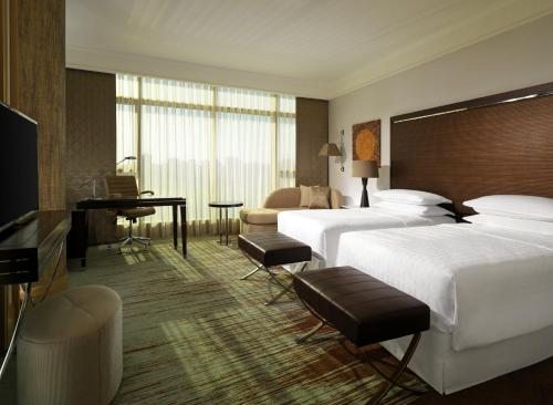 Двухместный (Классический двухместный номер с 1 кроватью или 2 отдельными кроватями) отеля Sheraton Grand Adana, Адана