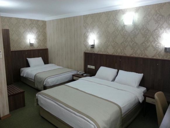 Отель Hosta Otel, Адана