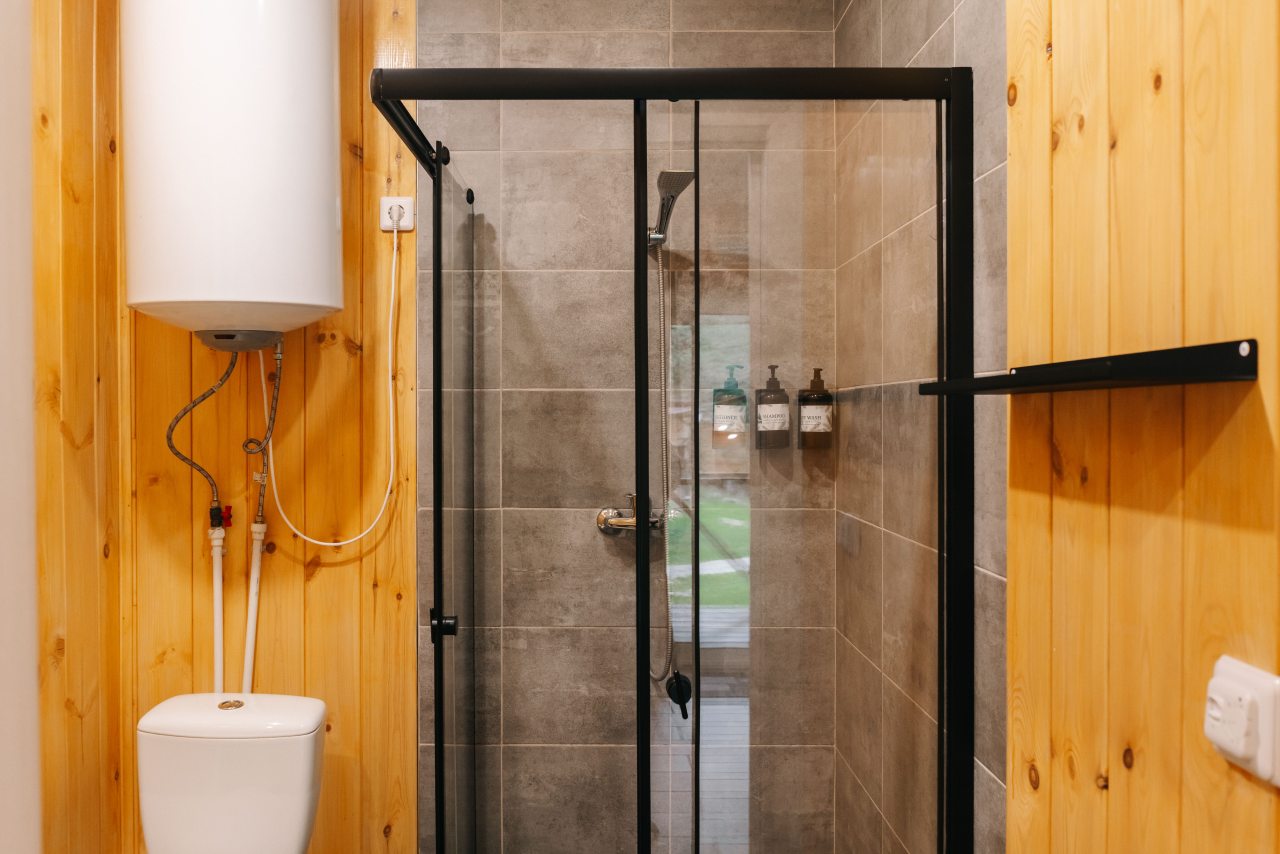 Просторная студия с террасой и кухней