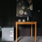 Тихий дом с резной верандой