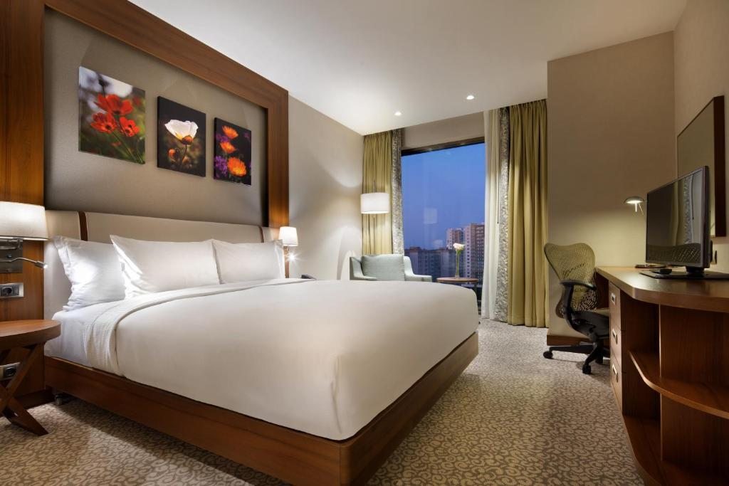 Двухместный (Номер с кроватью размера «king-size» — Подходит для гостей с ограниченными физическими возможностями) отеля Hilton Garden Inn Istanbul Beylikduzu, Бейликдюзю