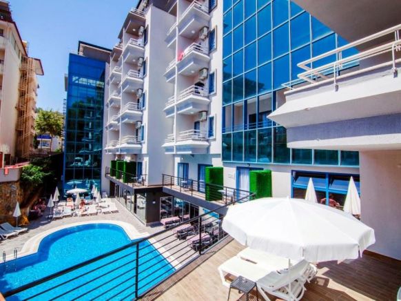 Ramira City Hotel - Adult Only