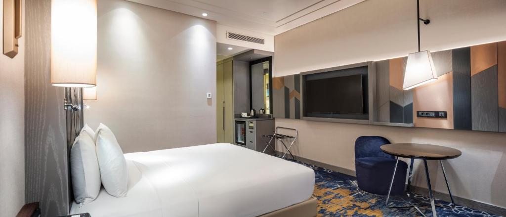 Двухместный (Номер с кроватью размера «king-size» — Подходит для гостей с ограниченными физическими возможностями) отеля Hilton Istanbul Bakirkoy, Стамбул