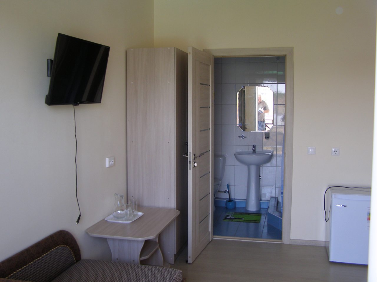 Полулюкс (Семейный пятиместный 2 этаж, №21), Гостиница Добрый Бобр