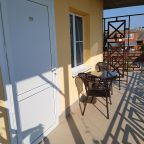 Полулюкс (Семейный трехместный №25, №27 2-ой этаж), Гостиница Добрый Бобр