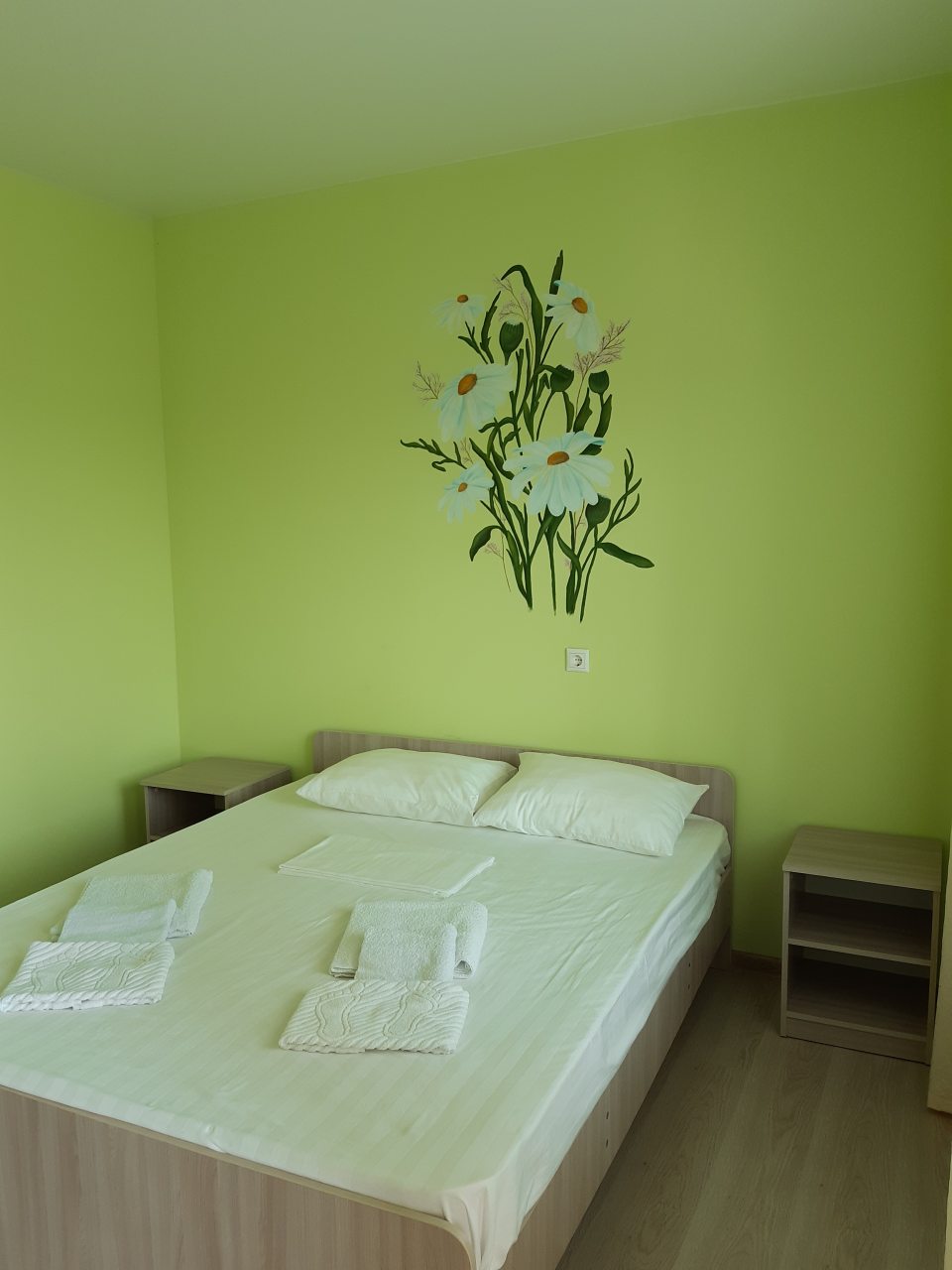 Полулюкс (Семейный трехместный №25, №27 2-ой этаж), Гостиница Добрый Бобр