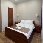 Телевизор, холодильник, фен,парковка, душ,вода