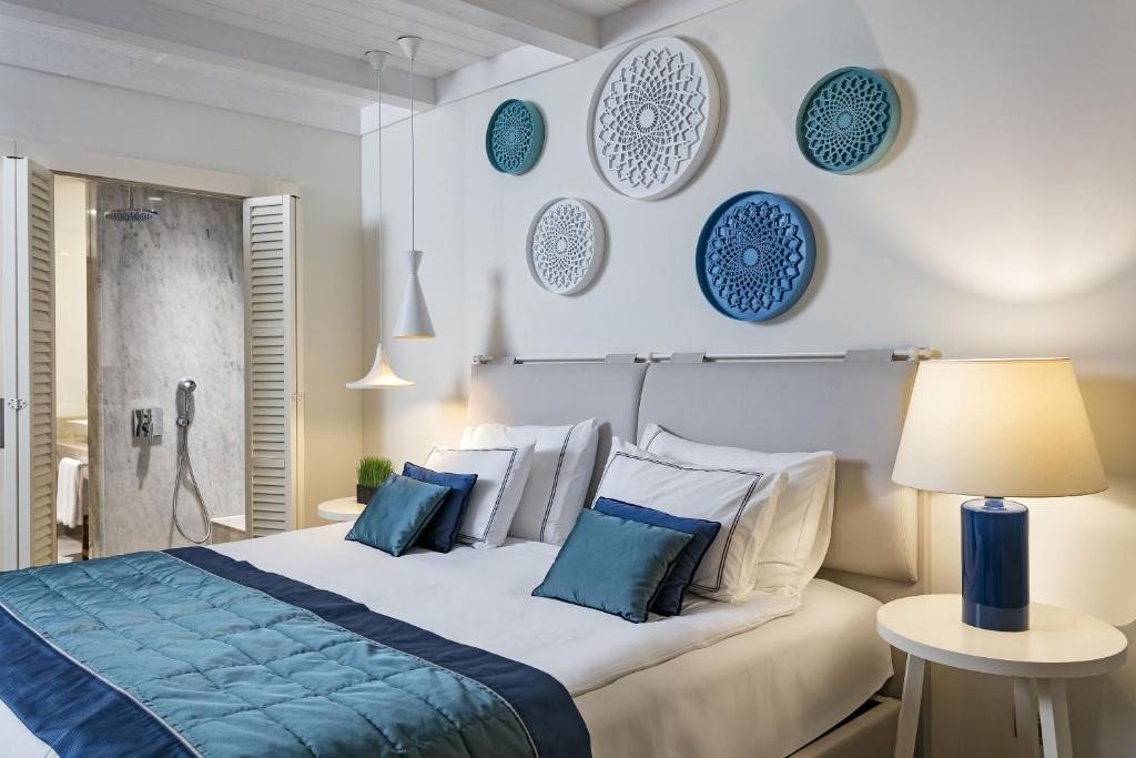 Двухместный (Стандартный двухместный номер с 1 кроватью или 2 отдельными кроватями, частичный вид на море) курортного отеля Titanic Deluxe Bodrum, Гюверджинлик