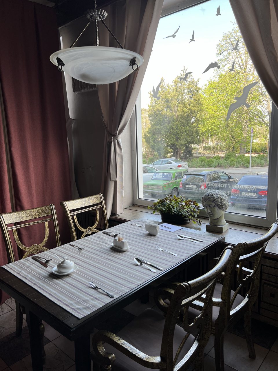 Ресторан («шведский стол»), Арт-отель Украина