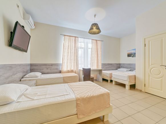 Фотография номера гостиницы Волга-Волга