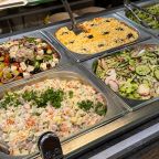 Питание в кафе-столовой, Отель Флора