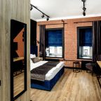 De Luxe, Гостиница Kentron Boutique Hotel