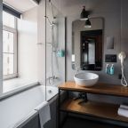 Люкс (Делюкс Аполлон), Гостиница Kentron Boutique Hotel