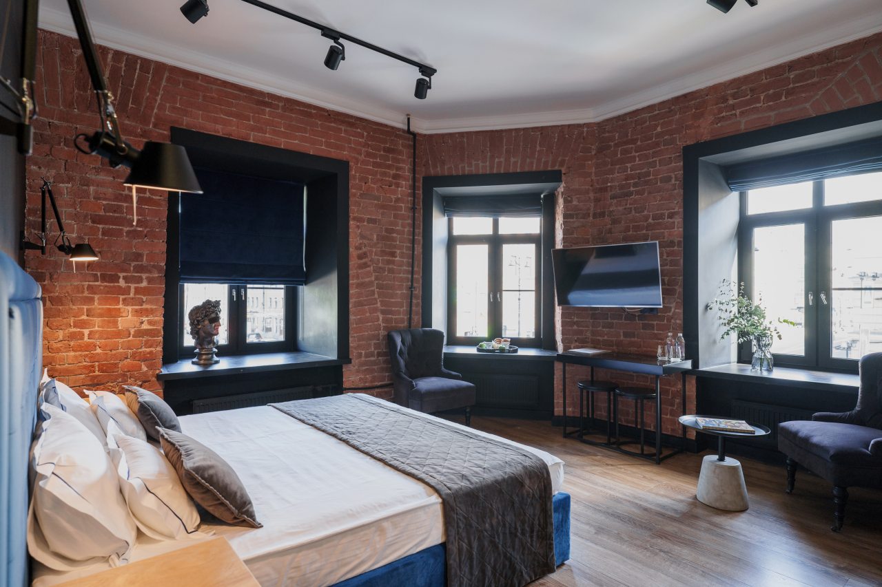 Люкс (Делюкс Аполлон), Гостиница Kentron Boutique Hotel