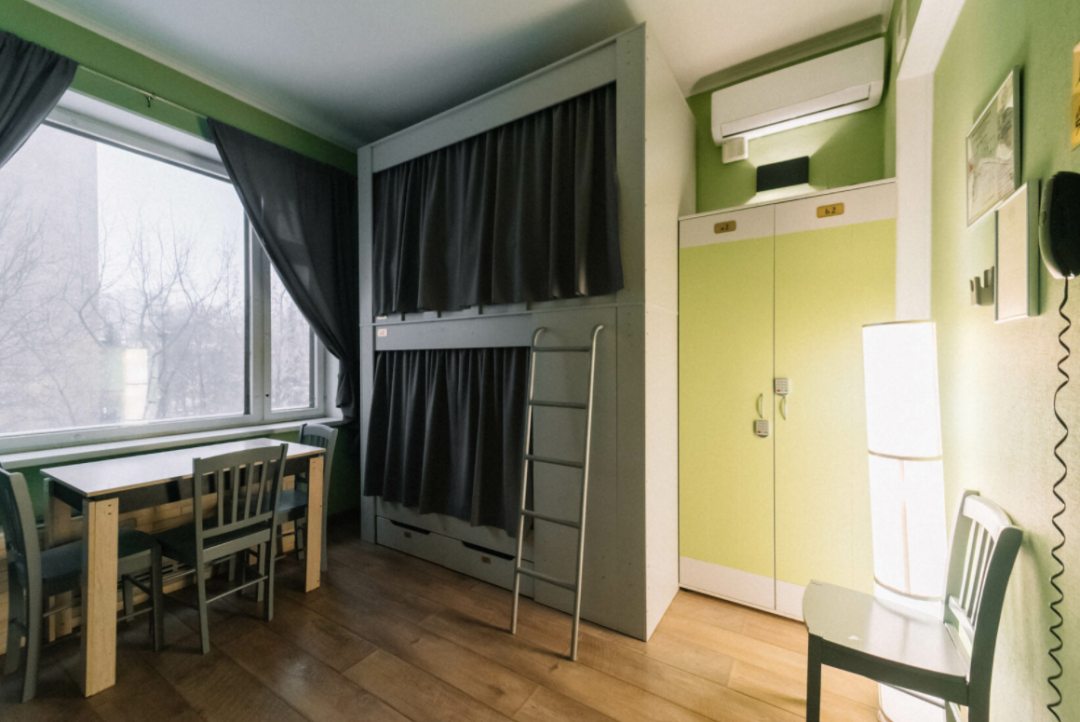 Четырехместный (Кровать в общем 4-местном номере для мужчин и женщин) хостела Ester House, Москва