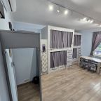 Восьмиместный (Номер "Классик" только для женщин (8 мест)), Хостел Ester House