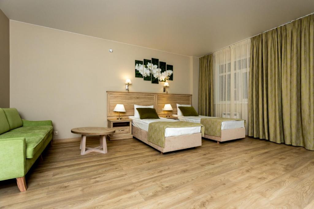 Двухместный (Комфорт двухместный номер с 2 отдельными кроватями - Корпус Green) отеля Арсеньев, Петропавловск-Камчатский