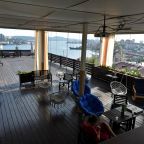 Вид на бухту Золотой Рог, Отель Golden Horn Bay View