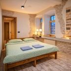 Двухместный номер с общей ванной комнатой