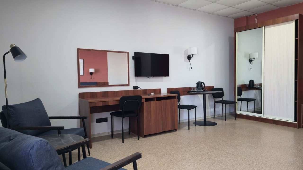 Полулюкс (Семейный номер), Гостиница Барбарис