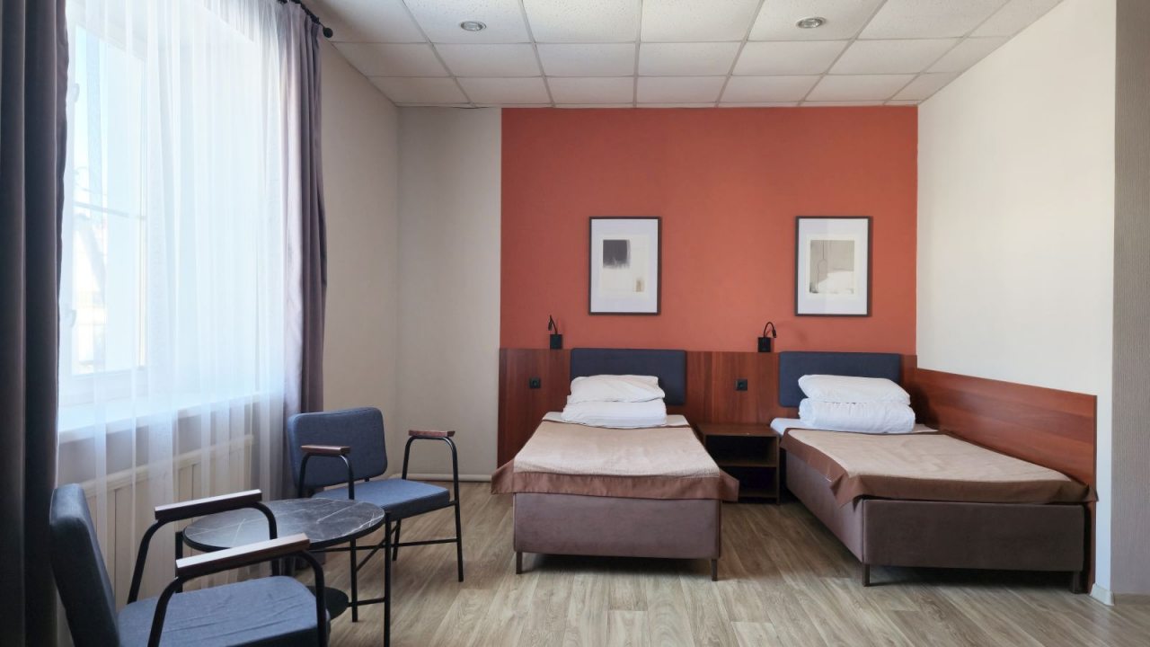 Полулюкс (Трехместный номер), Гостиница Барбарис