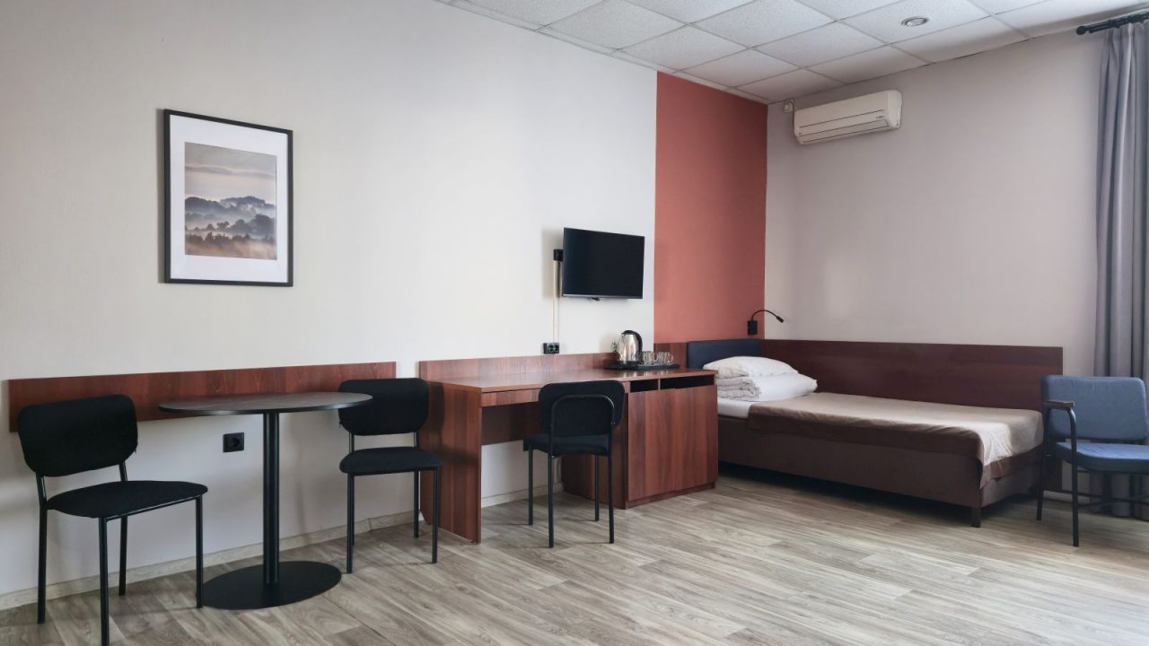 Полулюкс (Трехместный номер), Гостиница Барбарис